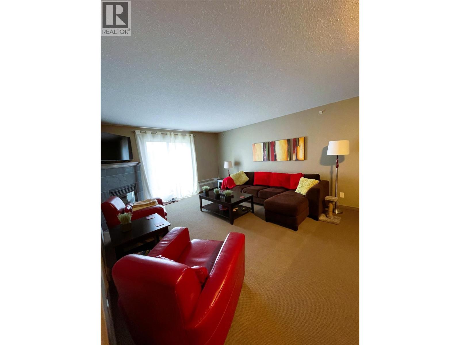 407 4884 Stanley Street, Radium Hot Springs