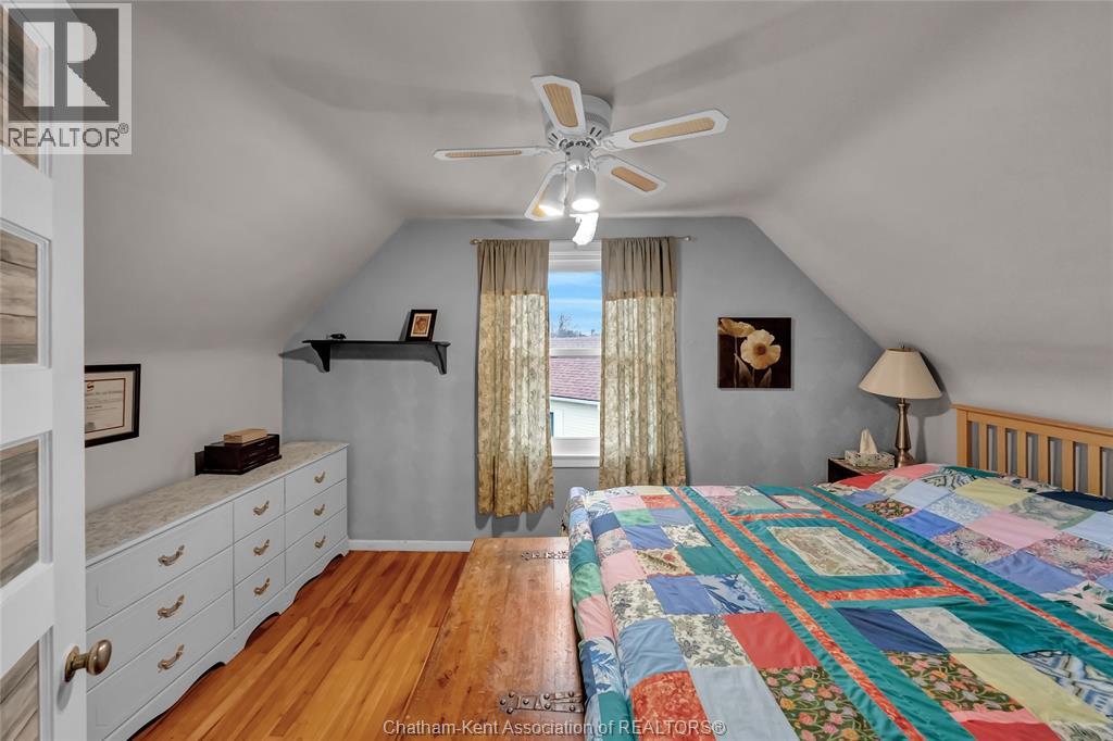 99 Dunn AVENUE — photo 25