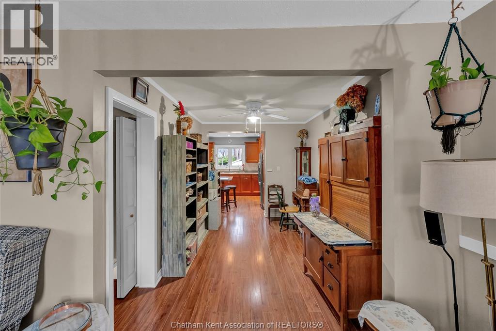 99 Dunn AVENUE - 15