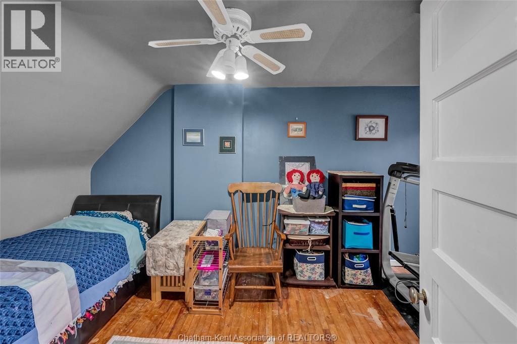 99 Dunn AVENUE — photo 23