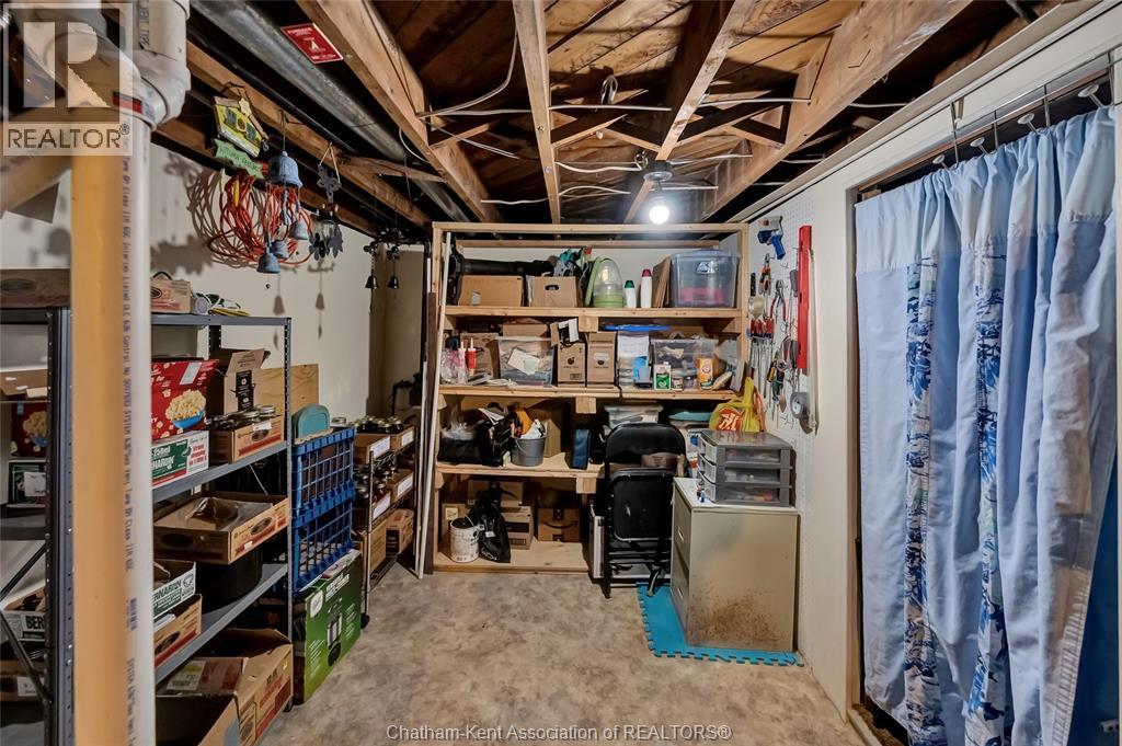 99 Dunn AVENUE — photo 34