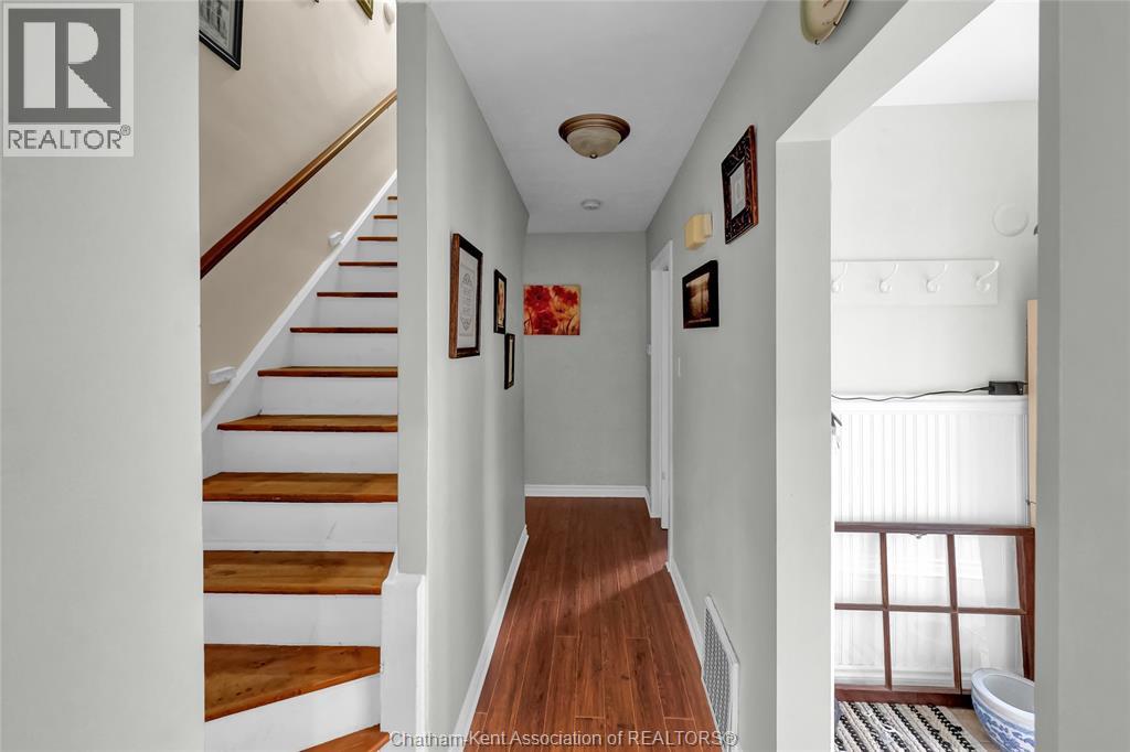 99 Dunn AVENUE — photo 21