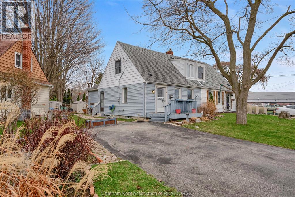 99 Dunn AVENUE — photo 40