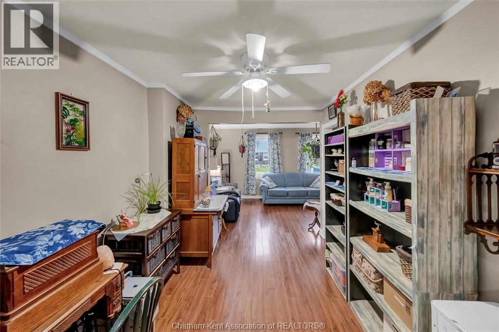 99 Dunn AVENUE - 13