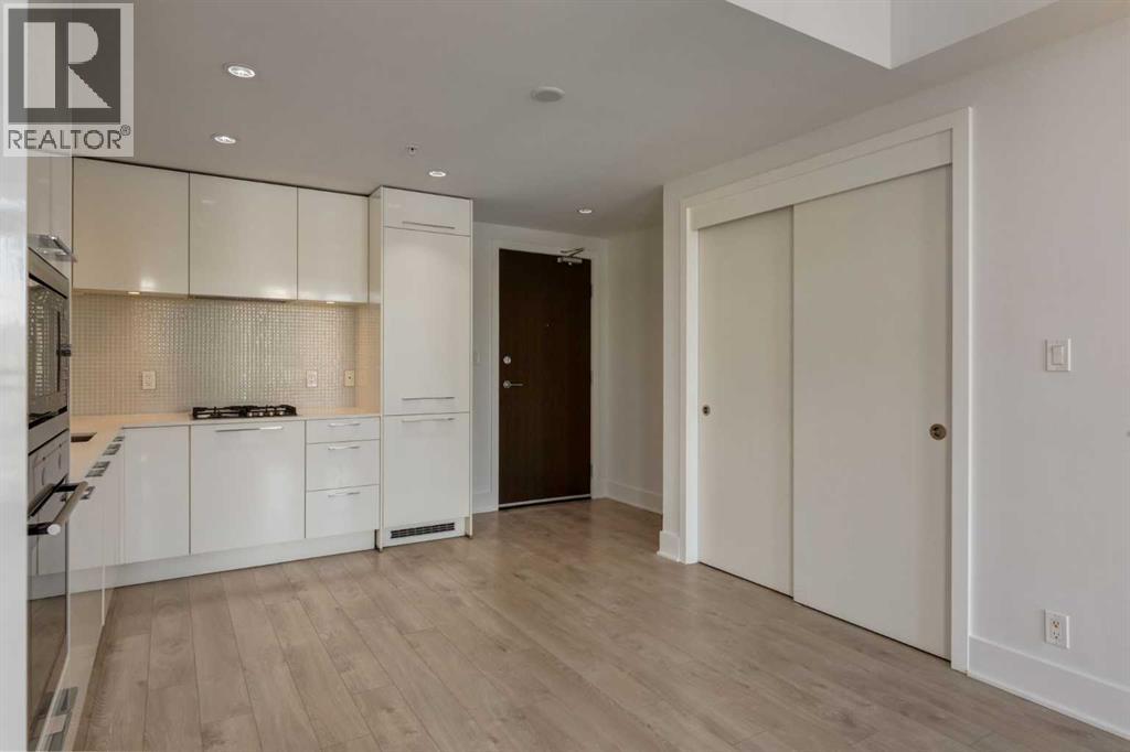 Single Family House for Sale in    Avenue SW Beltline Calgary 