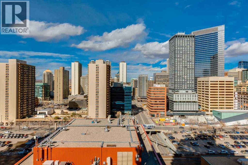 Single Family House for Sale in    Avenue SW Beltline Calgary 