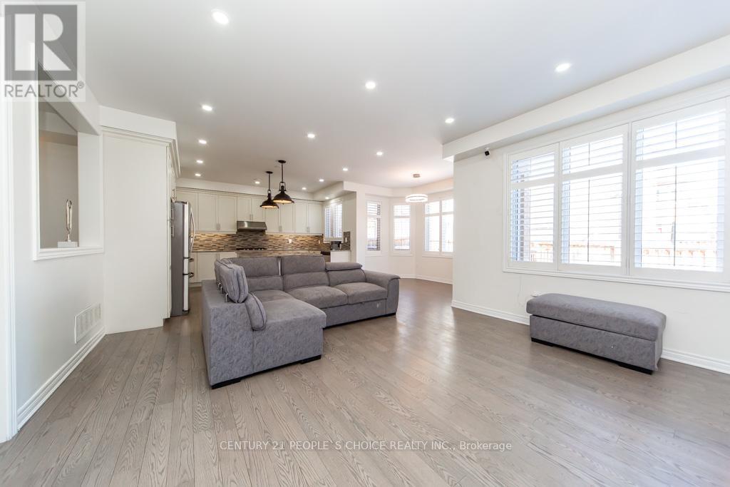 57 ALDERSGATE DRIVE - 8