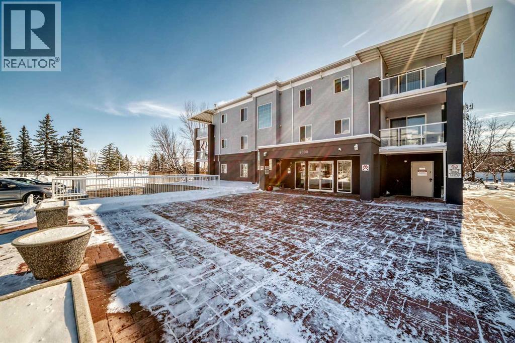 
          2280 68 Street Northeast
            <br/>
            <span>Calgary</span>
            , 
            <span>AB</span>
             <span>T1Y7M1</span>
         - Photo 20