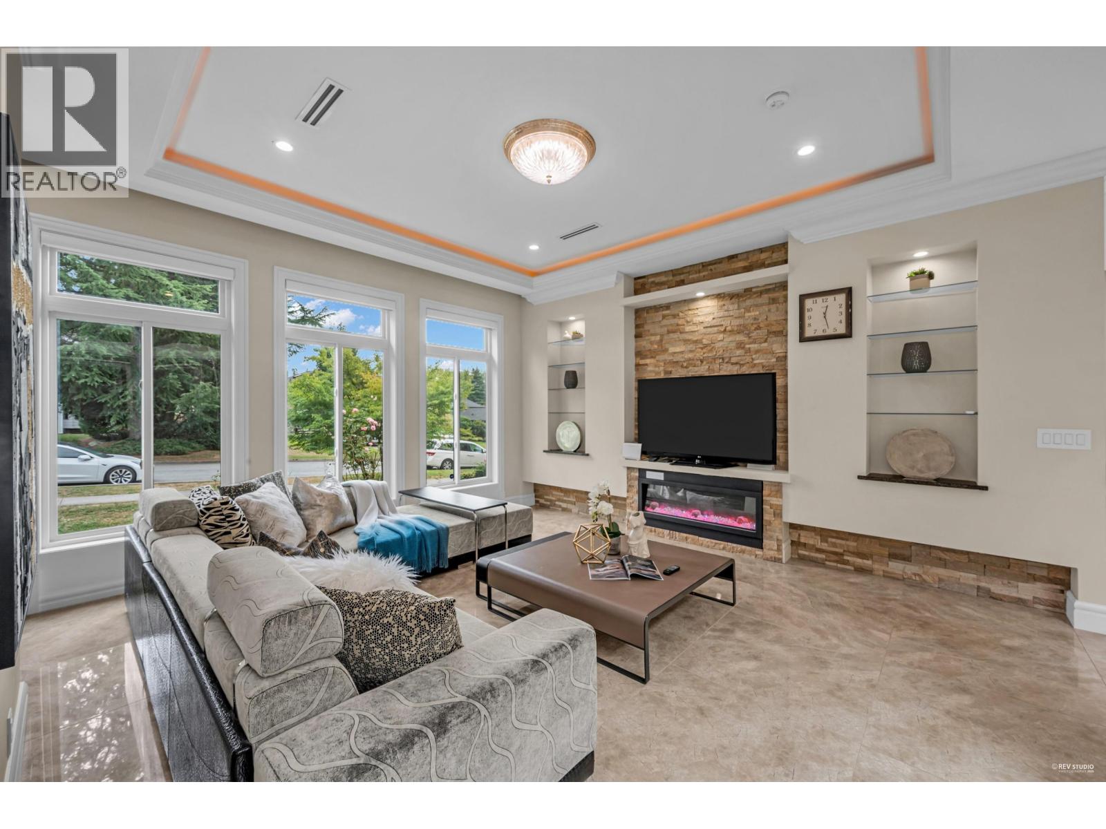 3601 LYNNDALE CRESCENT, Burnaby