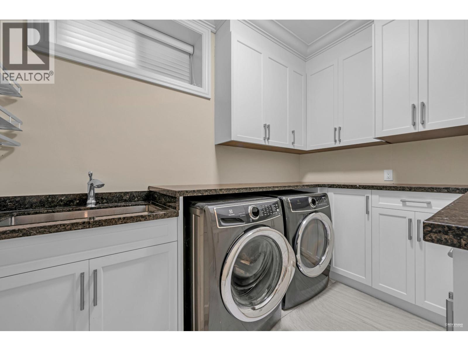 3601 LYNNDALE CRESCENT, Burnaby