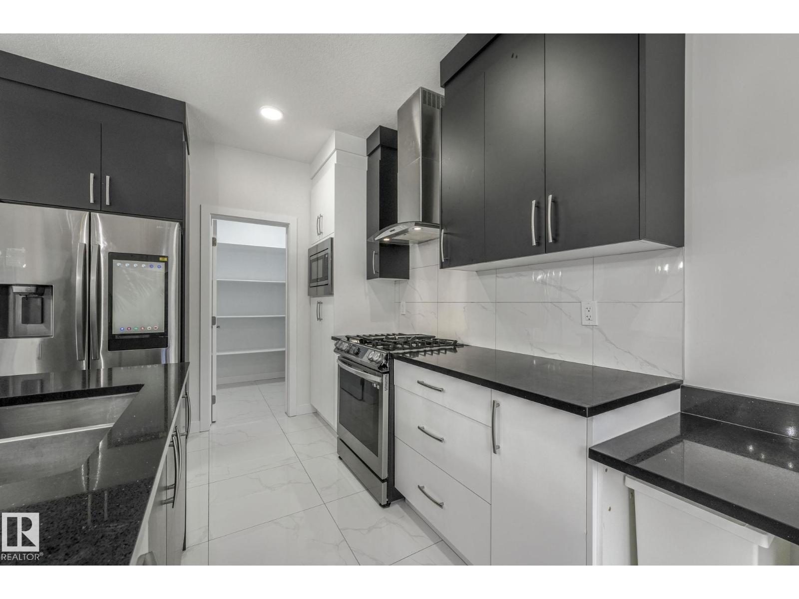 5741 KOOTOOK WY SW, Edmonton