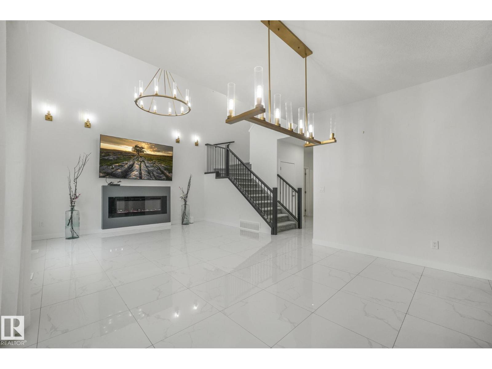 5741 KOOTOOK WY SW, Edmonton