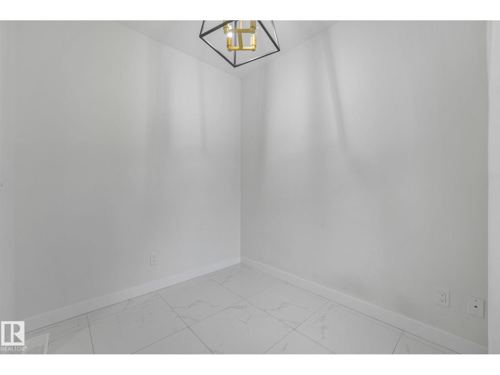 5741 KOOTOOK WY SW, Edmonton