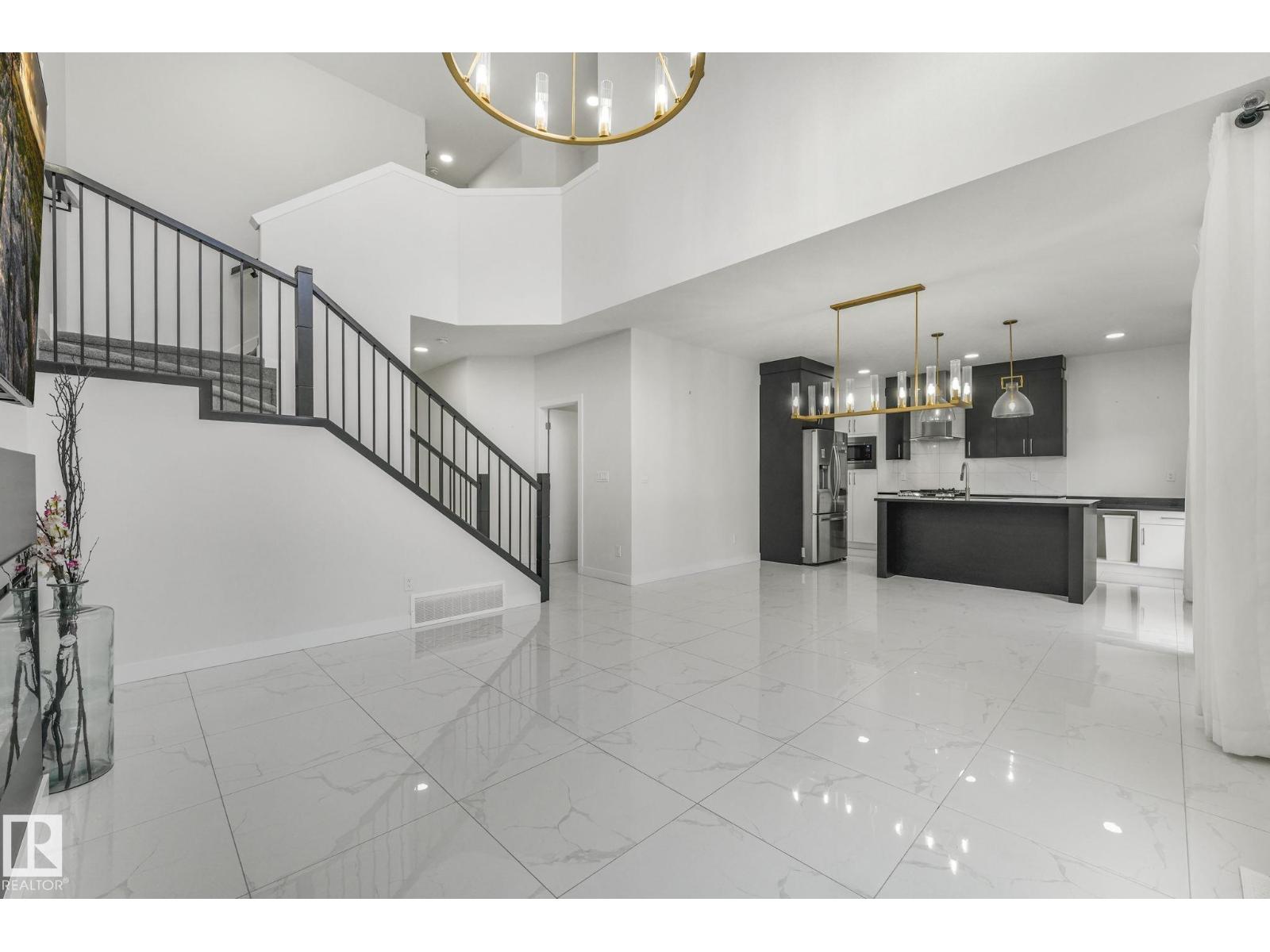 5741 KOOTOOK WY SW, Edmonton