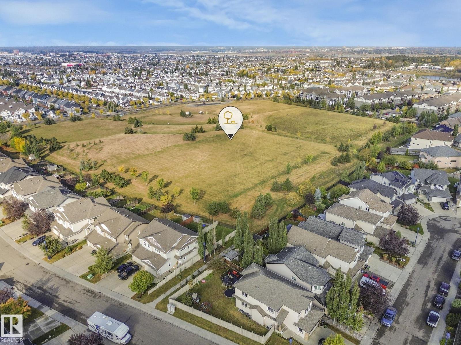 6911 17 AV SW, Edmonton