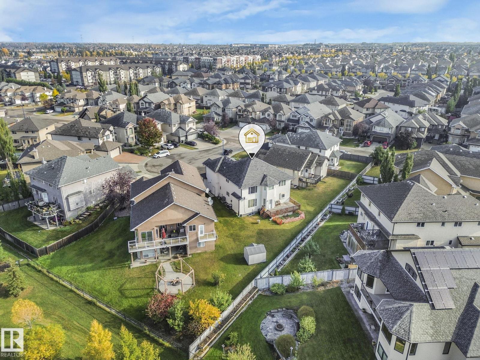 6911 17 AV SW, Edmonton