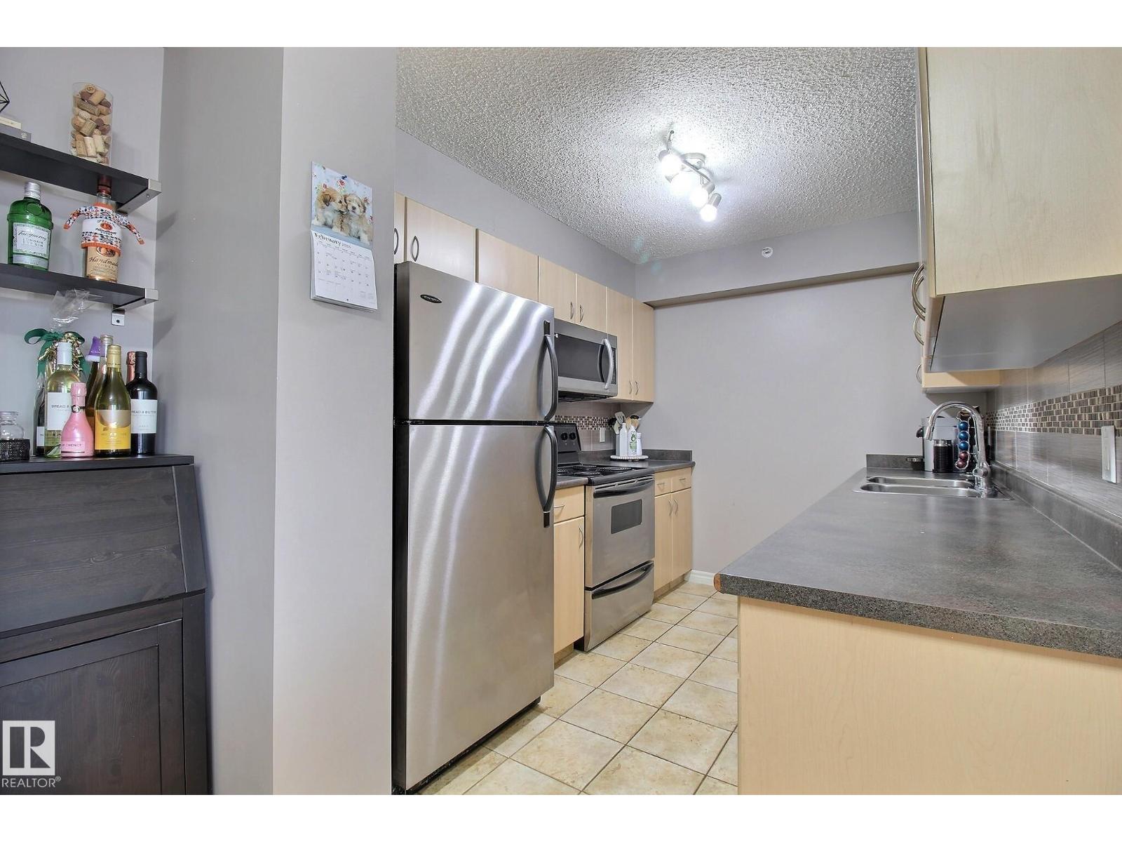 #803 10180 104 ST NW, Edmonton