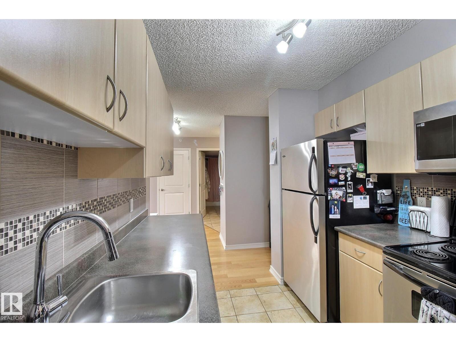 #803 10180 104 ST NW, Edmonton