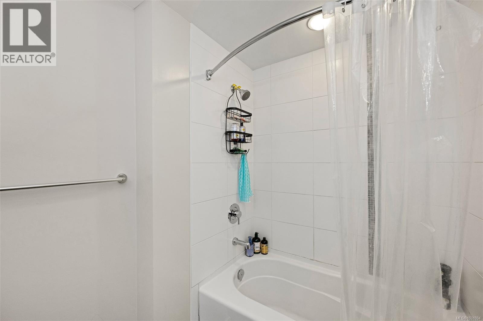 #203 844 GOLDSTREAM AVE - 8