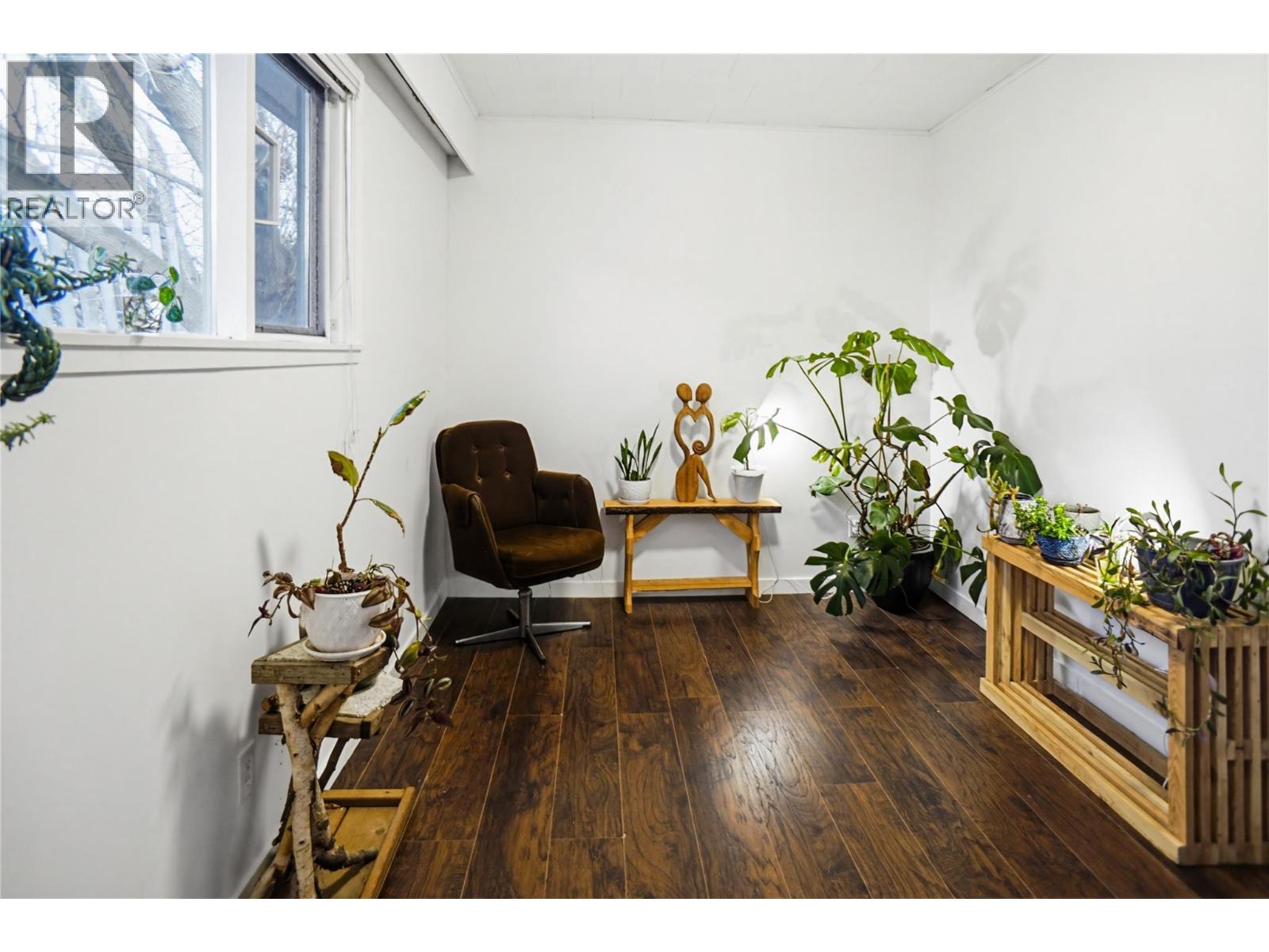 2811 BANK Road - 9