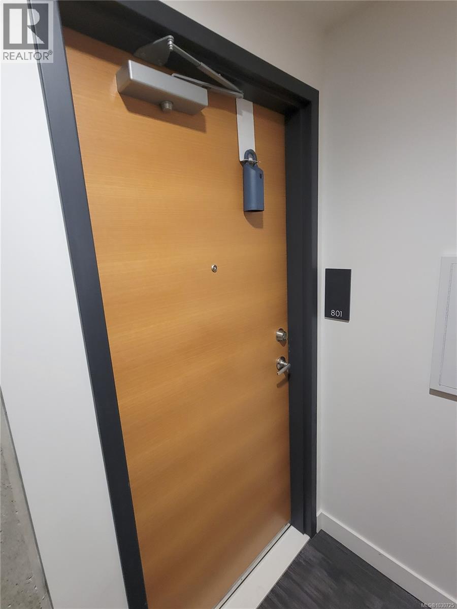 801 989 Johnson Street, Victoria