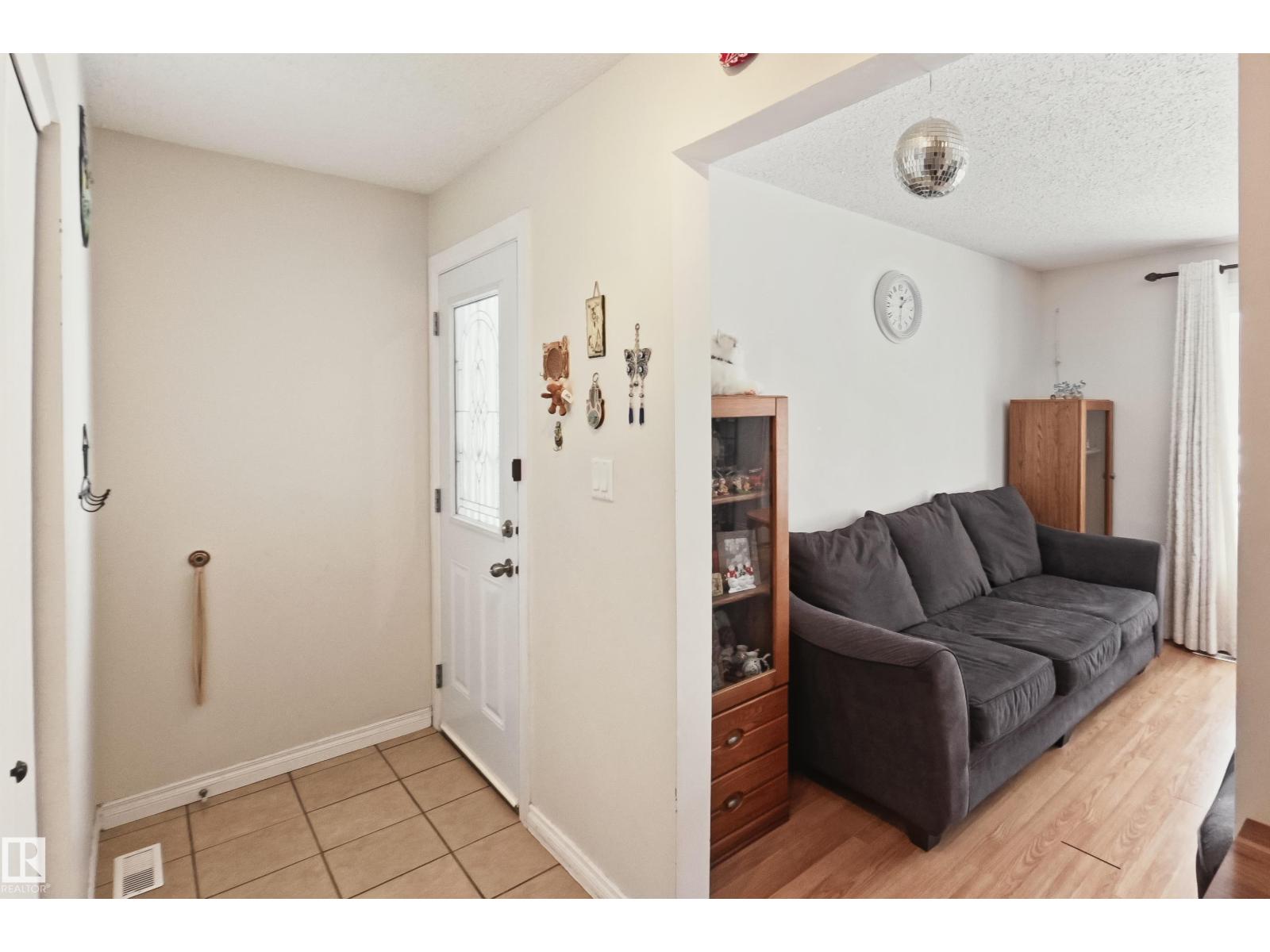 10031 173 AV NW, Edmonton