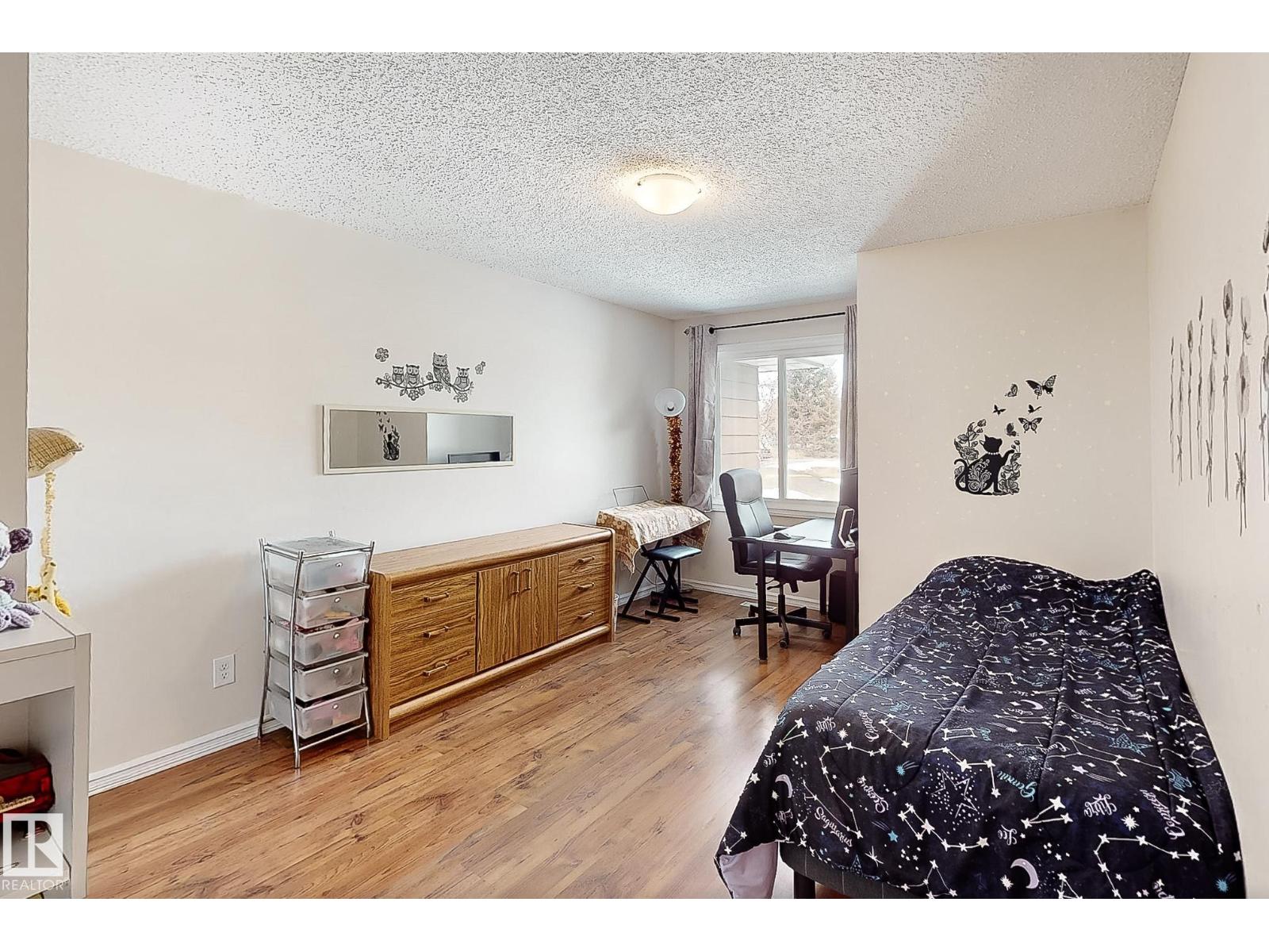 10031 173 AV NW, Edmonton