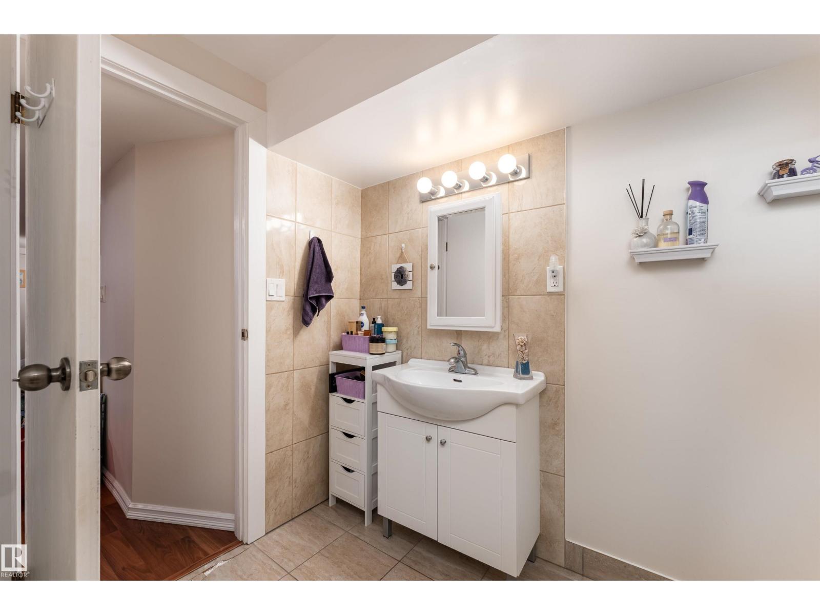 10031 173 AV NW, Edmonton