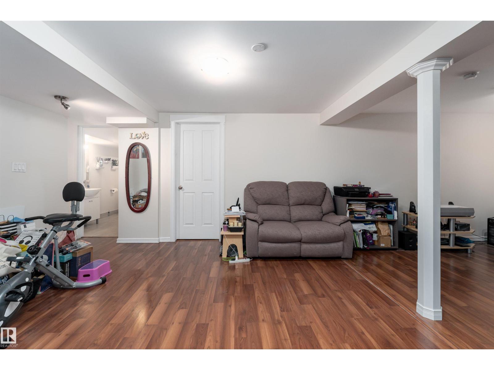 10031 173 AV NW, Edmonton