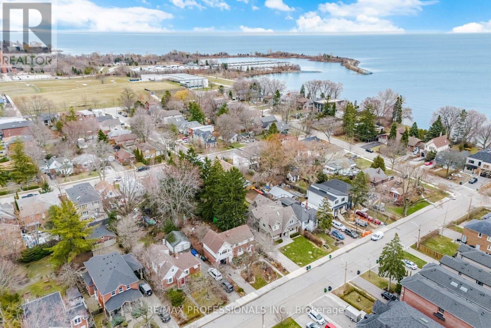 15 TWENTY-SEVENTH STREET