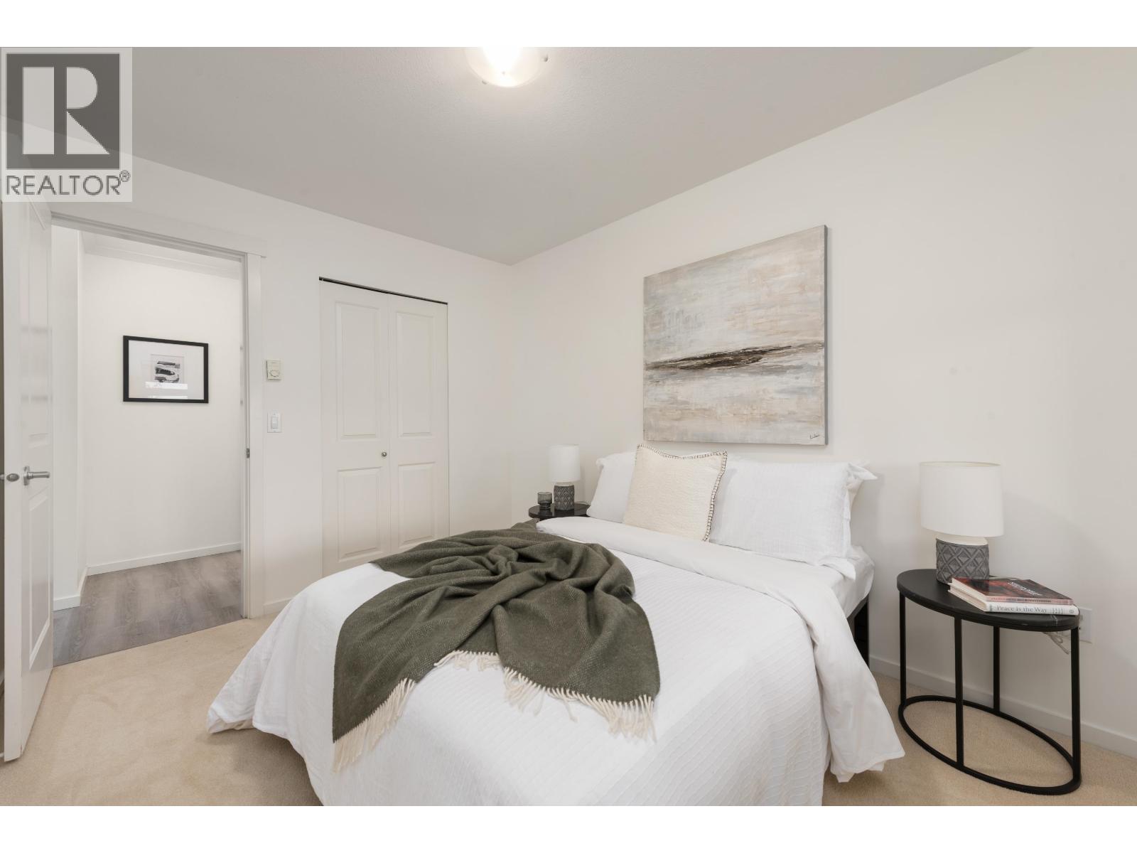 401 300 KLAHANIE DRIVE, Port Moody