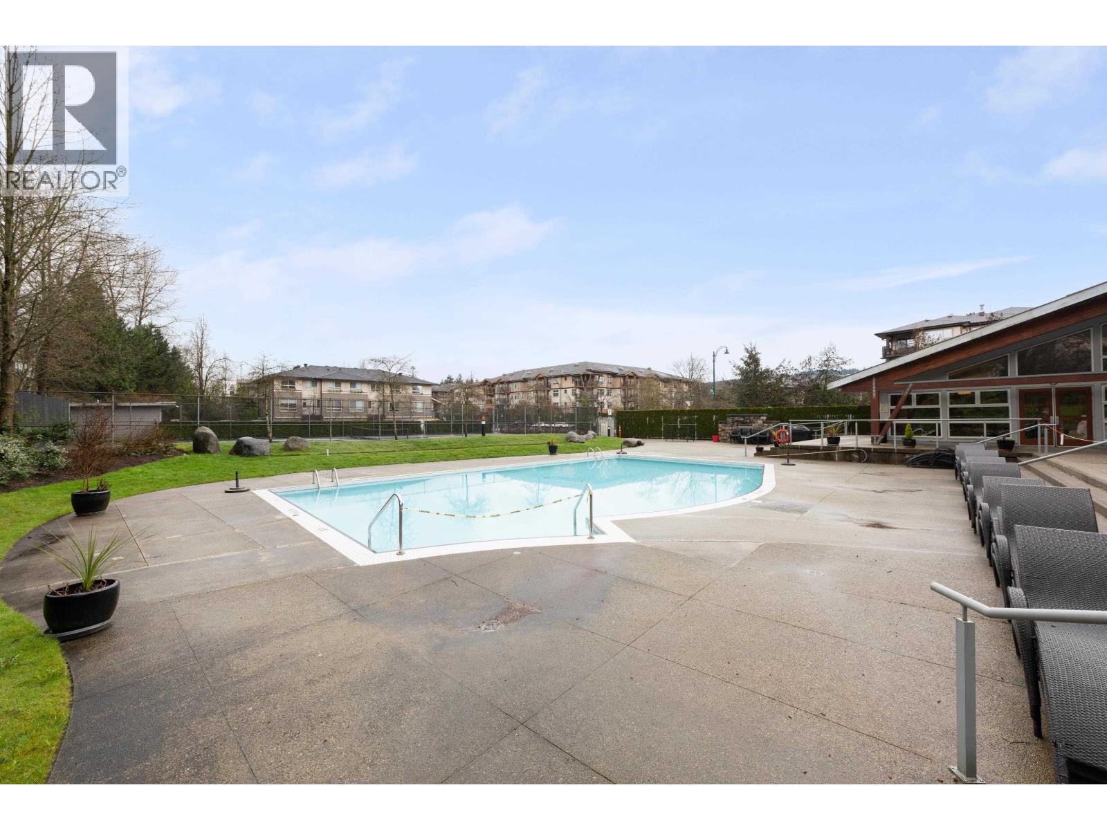 401 300 KLAHANIE DRIVE, Port Moody