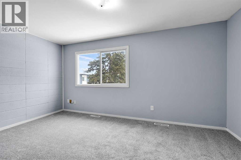 #156 2211 19 STREET NE - 16