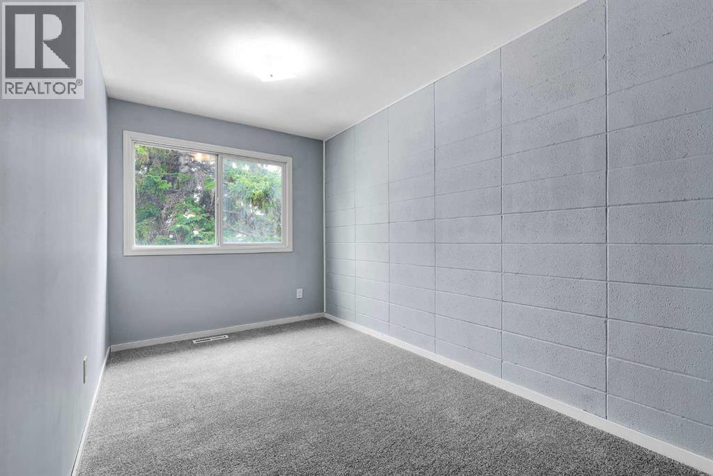 #156 2211 19 STREET NE - 21