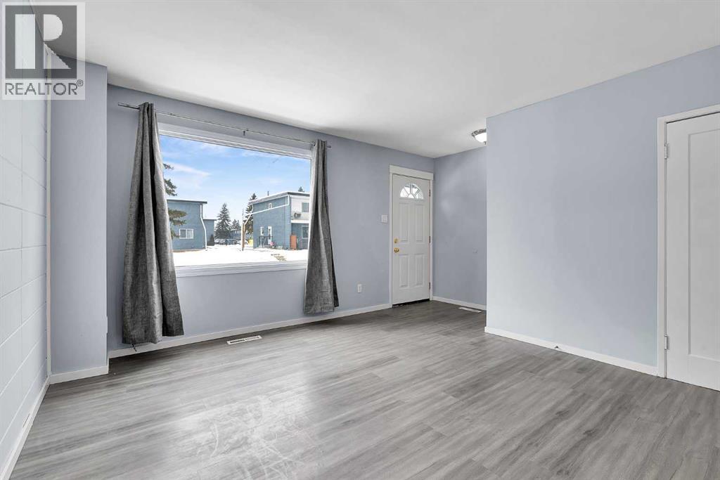 #156 2211 19 STREET NE - 6