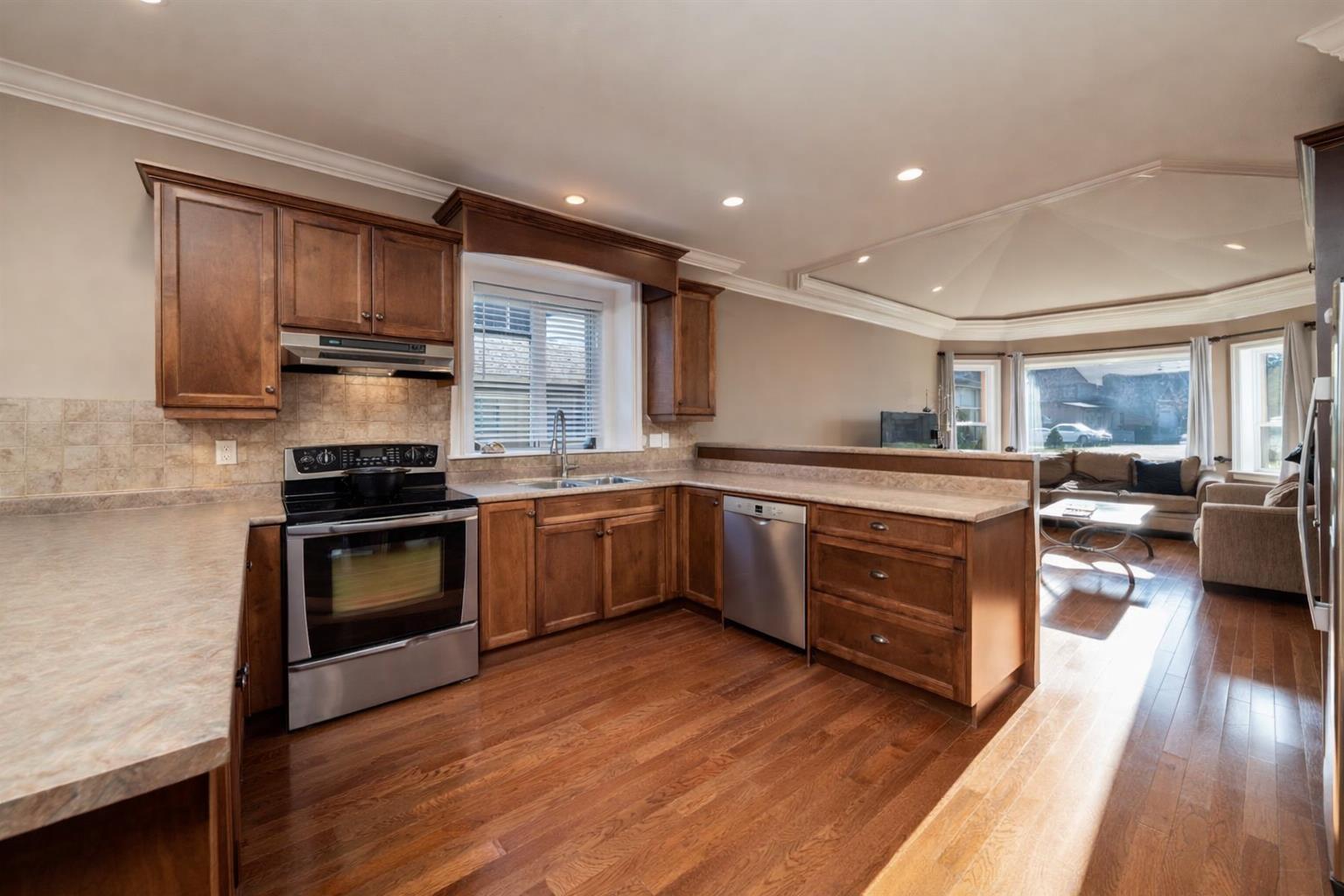 2 14550 MORRIS VALLEY ROAD, Mission