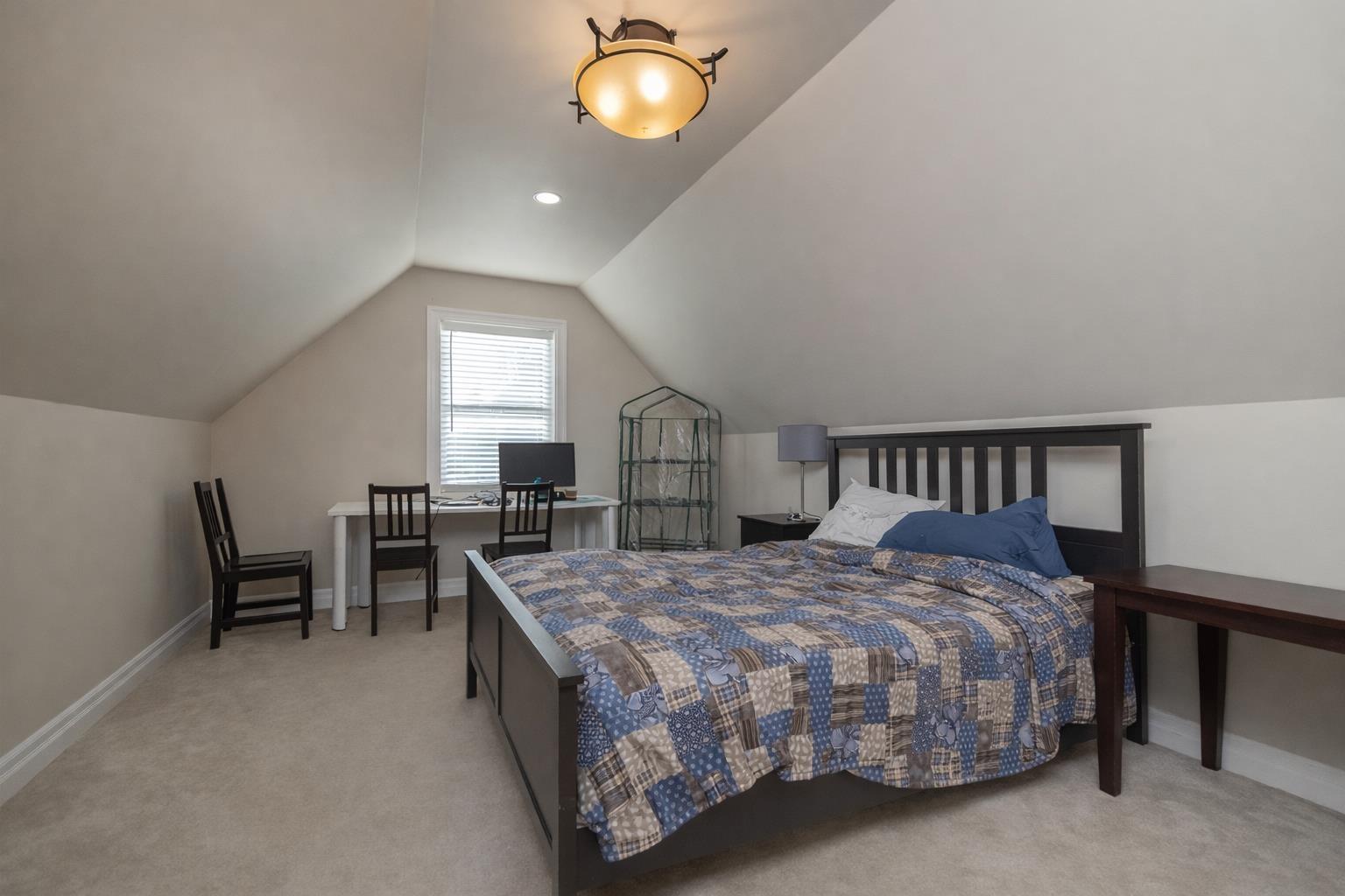 2 14550 MORRIS VALLEY ROAD, Mission