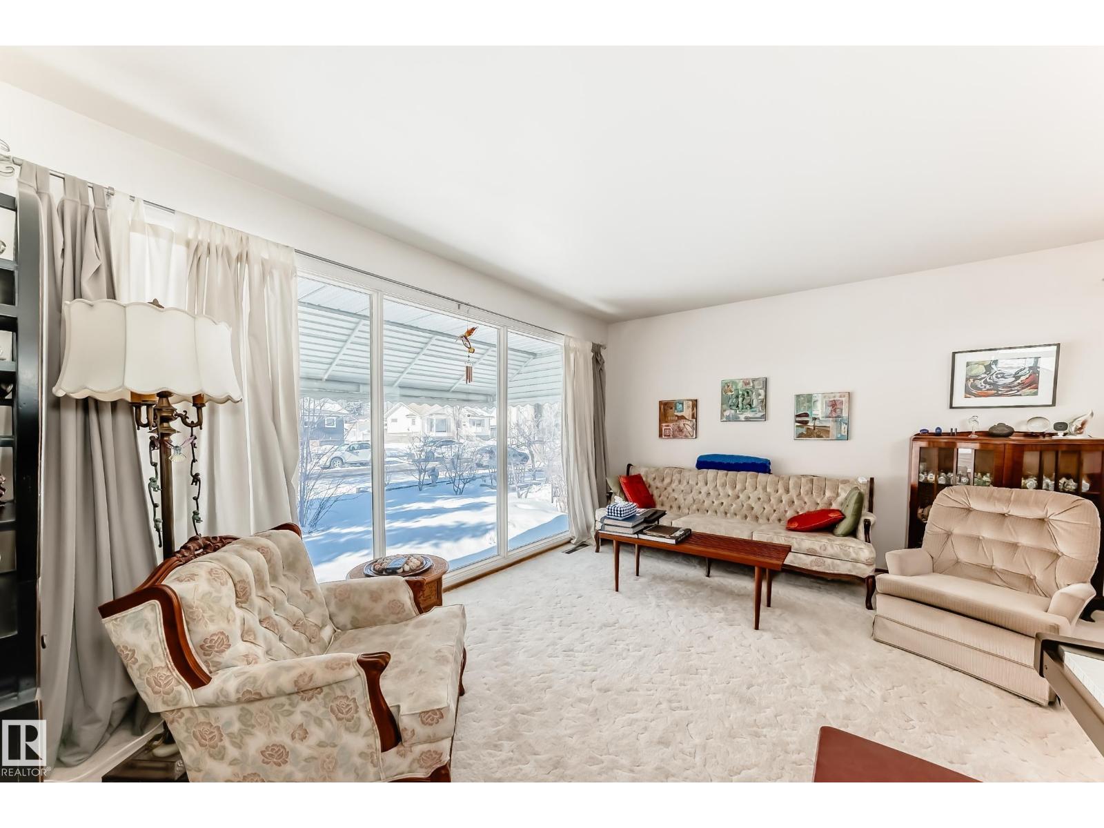 12237 135 ST NW, Edmonton