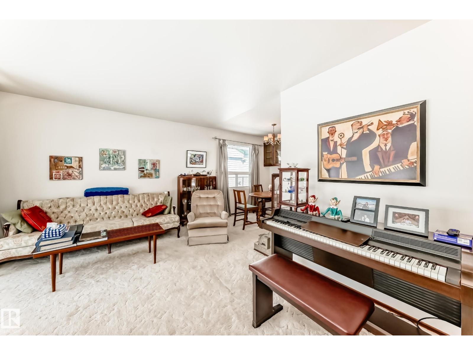 12237 135 ST NW, Edmonton