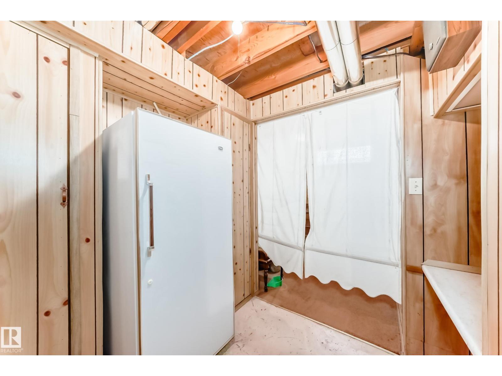 12237 135 ST NW, Edmonton