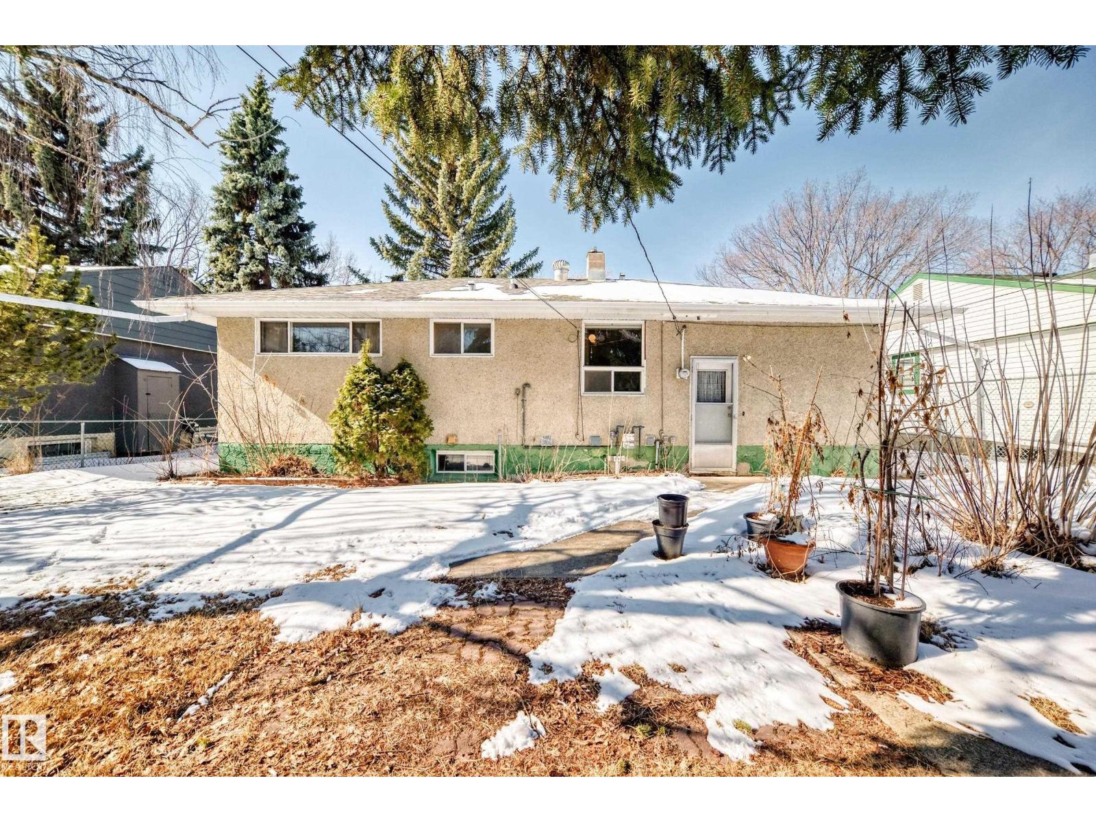 12237 135 ST NW, Edmonton