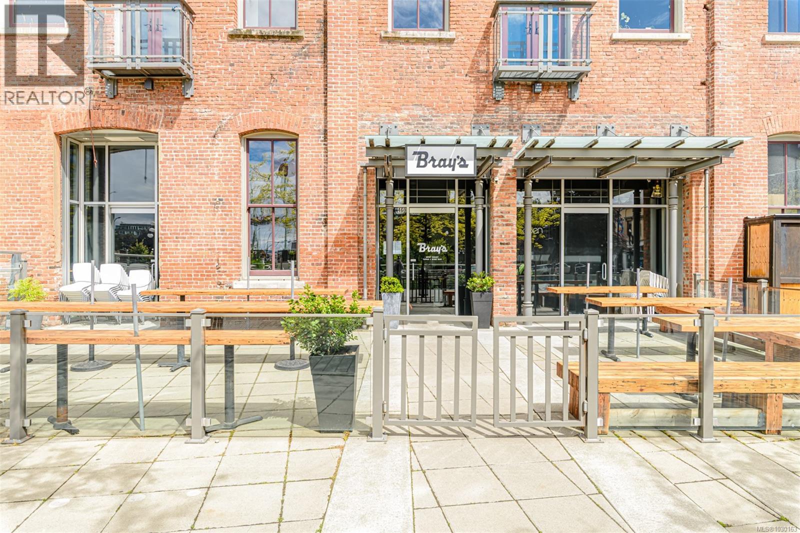 904 1628 Store Street, Victoria