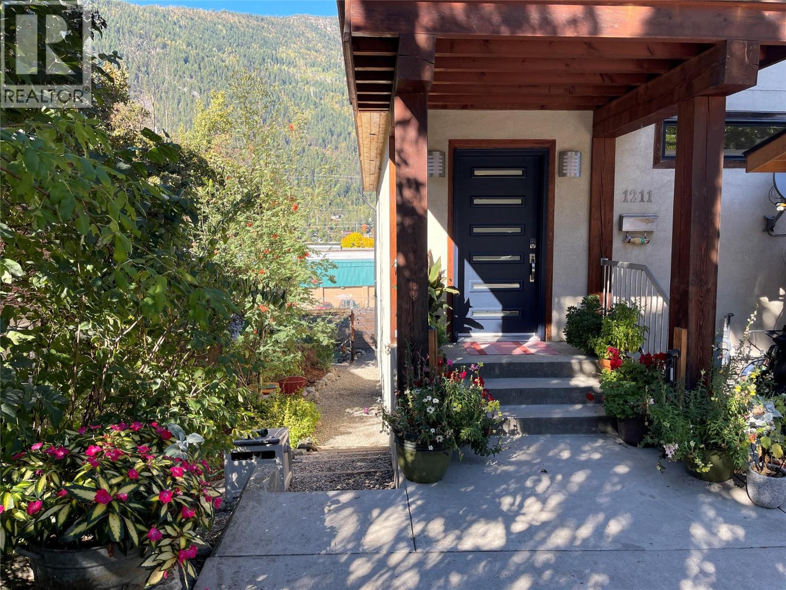 1211 Front Street - 1