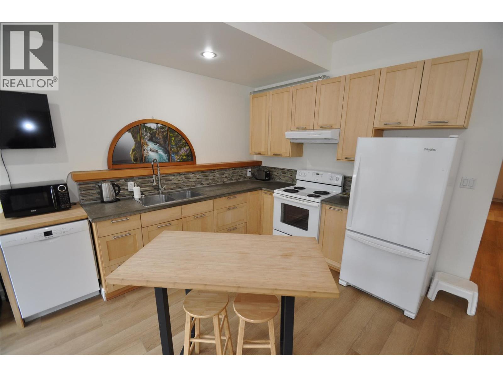 1211 Front Street - 41