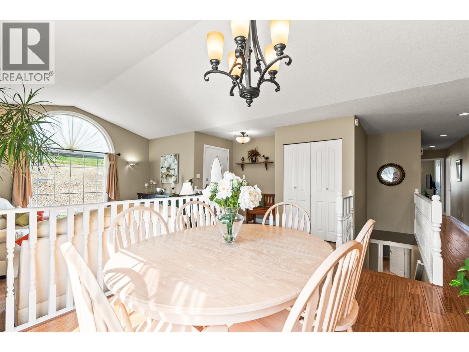 130 OVERLOOK PLACE - 12