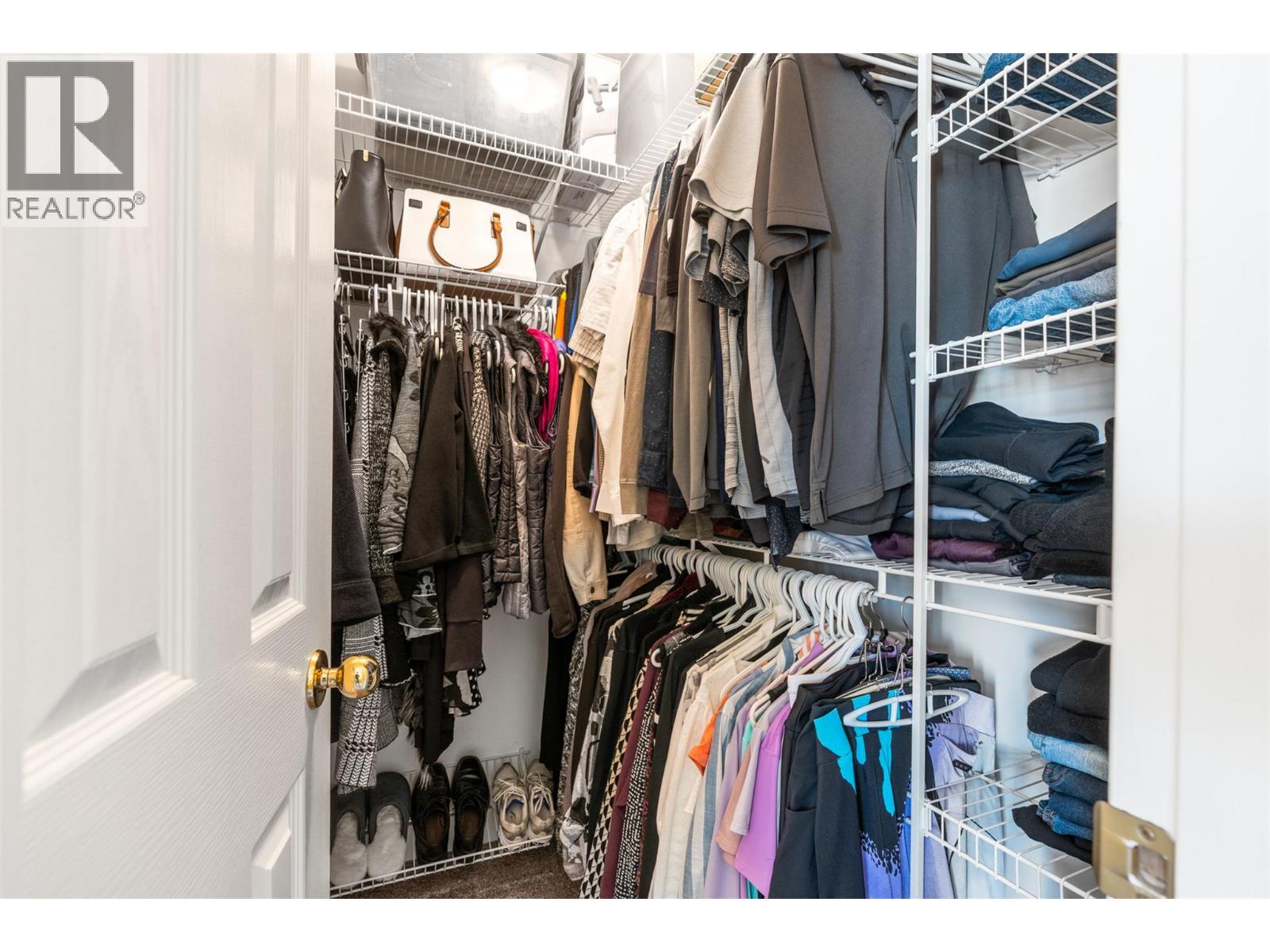 130 OVERLOOK PLACE - 35