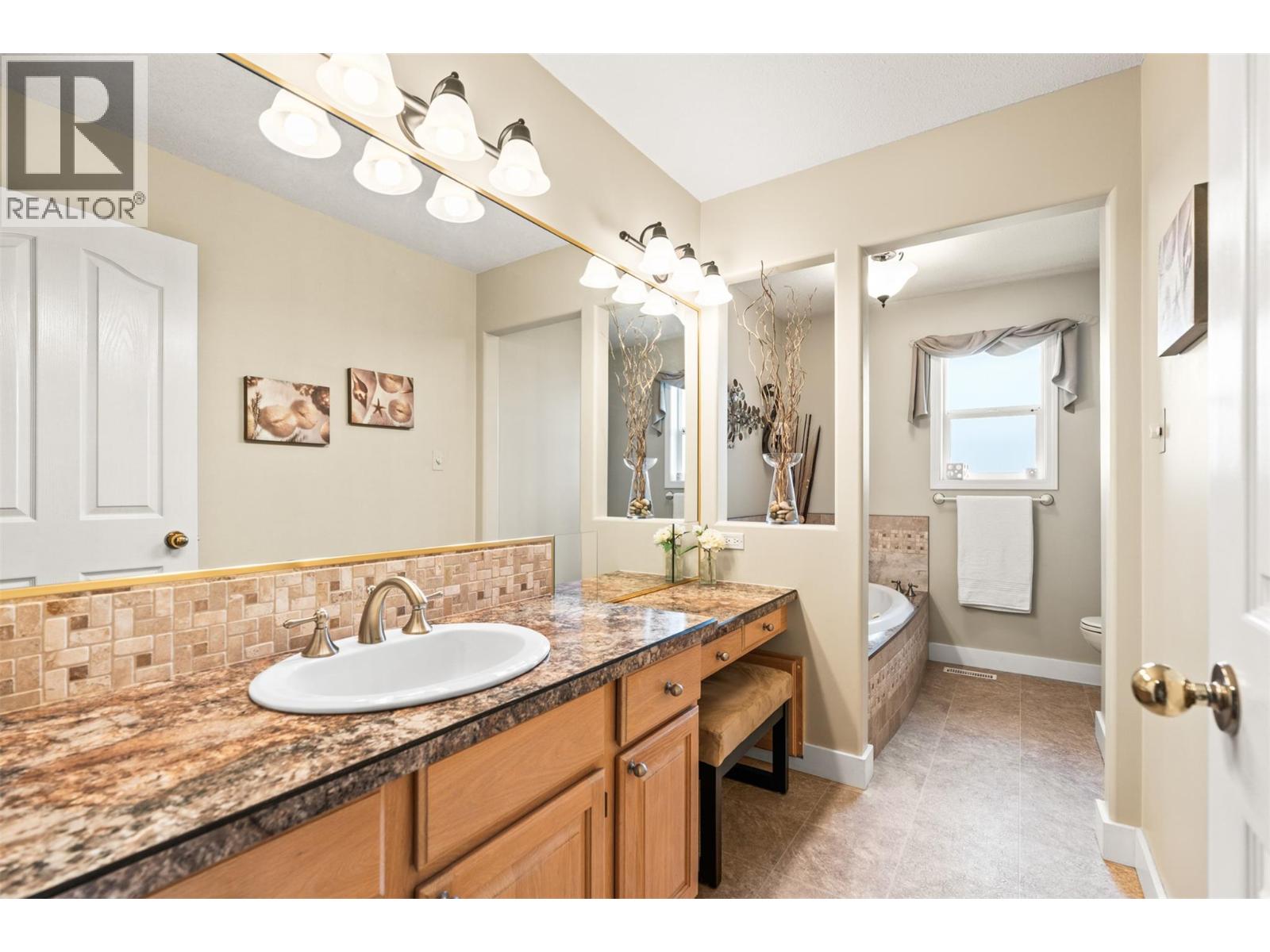 130 OVERLOOK PLACE - 38