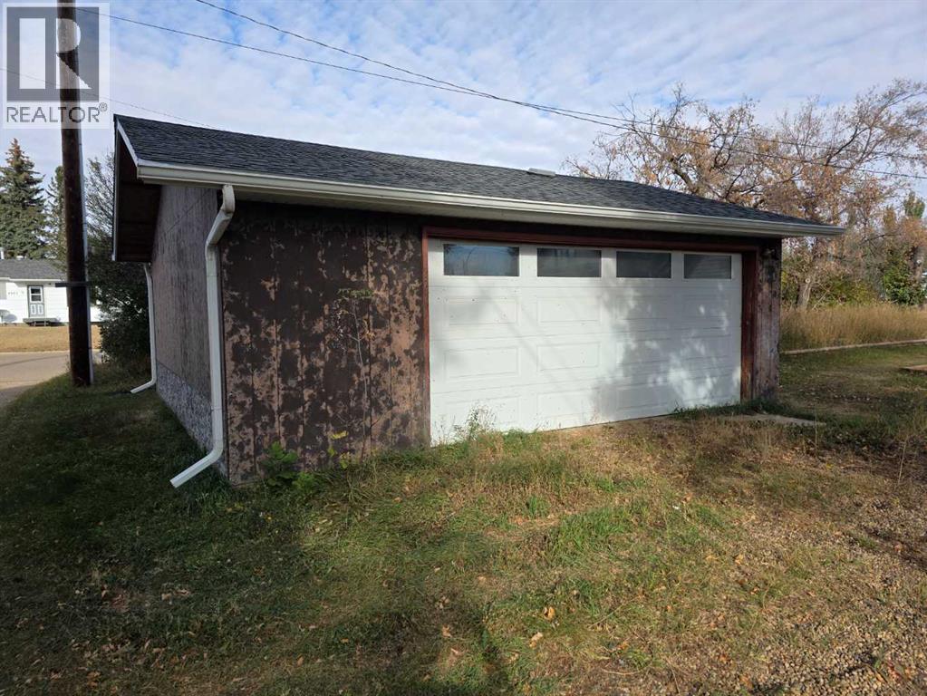 
          5033 48 Street
            <br/>
            <span>Sedgewick</span>
            , 
            <span>AB</span>
             <span>T0B4C0</span>
         - Photo 5