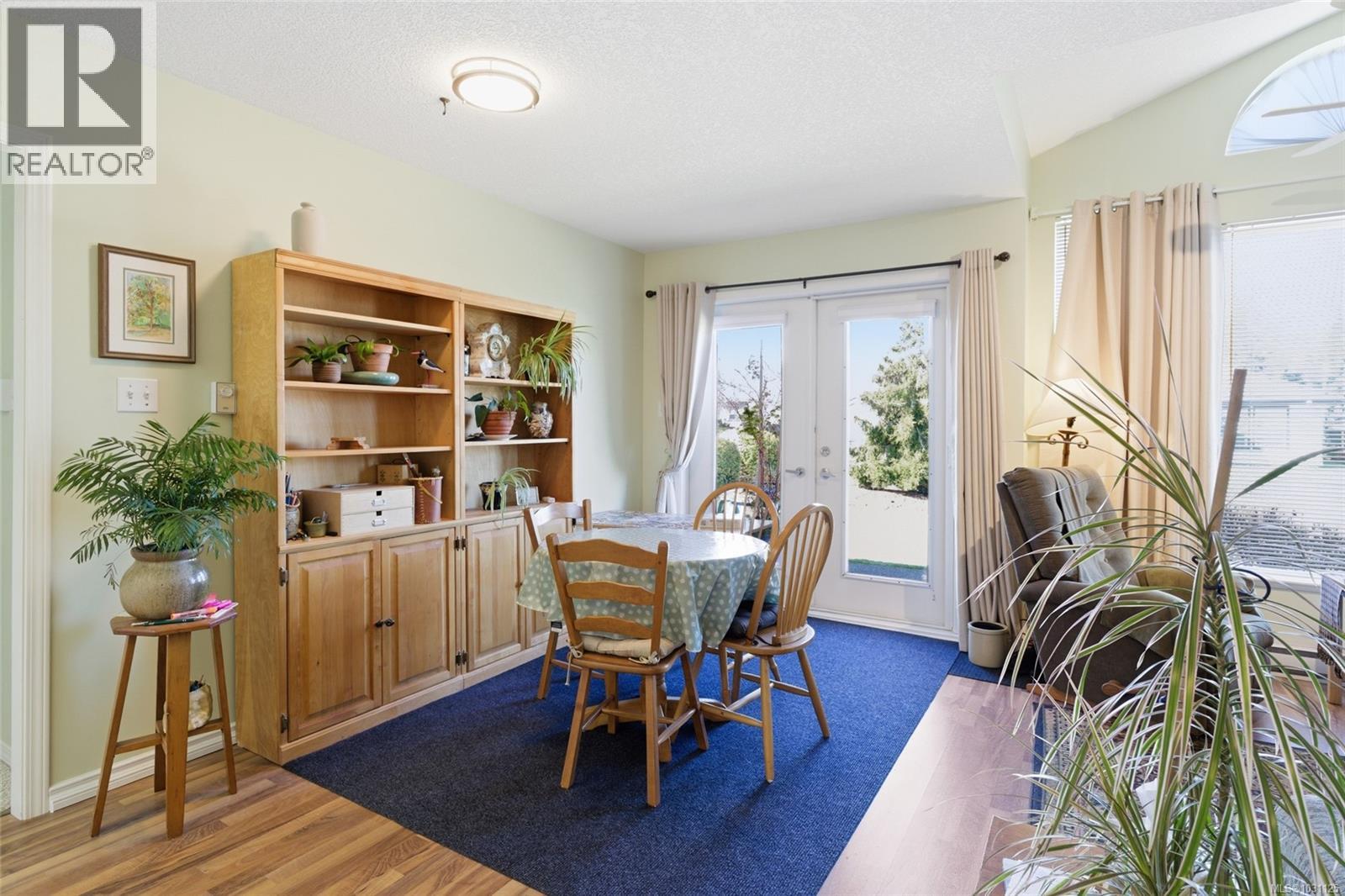 602 265 Mills St, Parksville