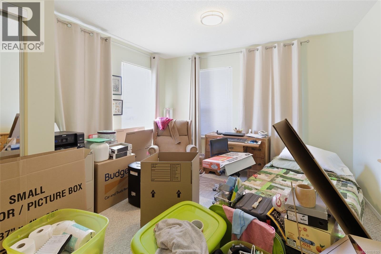 602 265 Mills St, Parksville